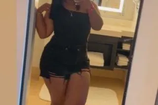 LATINA GIRL AVAILABLE 24/7 - Image 1